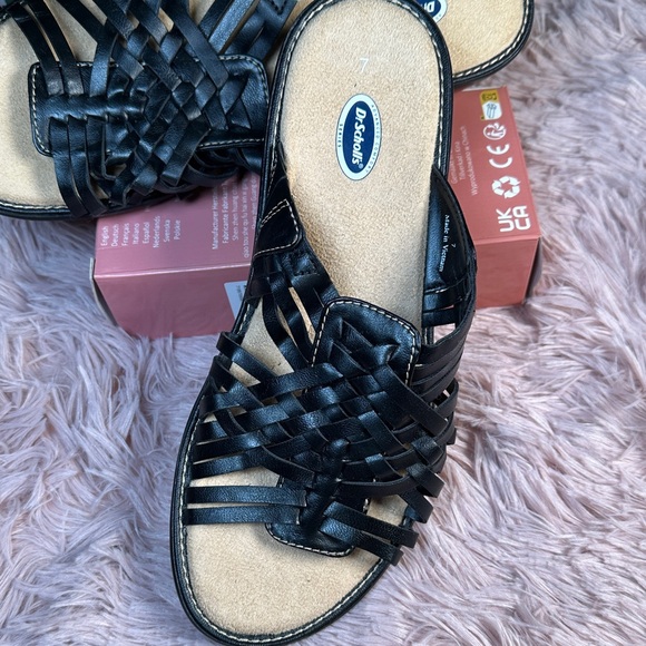 Dr. Scholl's Black Woven Sandals - Picture 5 of 10